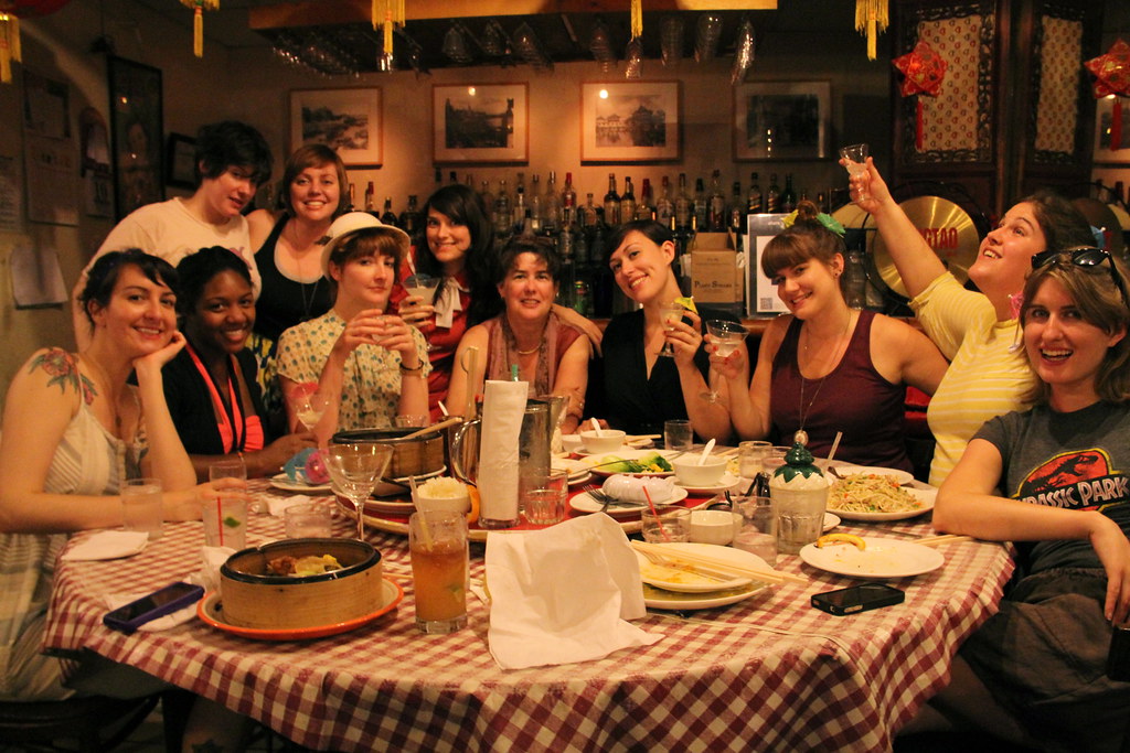 How to Host a Dinner Party Without Stress: A Foolproof Guide for Effortless Entertaining