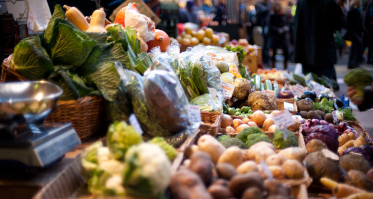 Why Local Food Is More Sustainable: Unpacking the True Benefits for Our Planet and Communities